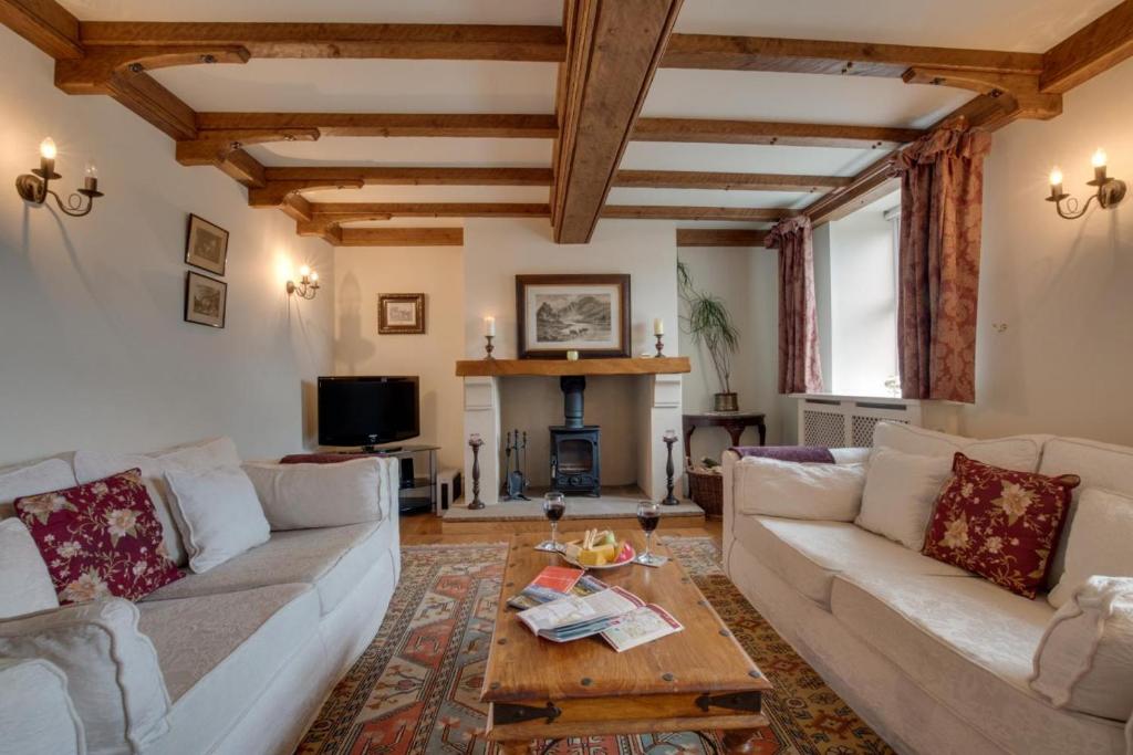 Middlehead Cottages Image 1