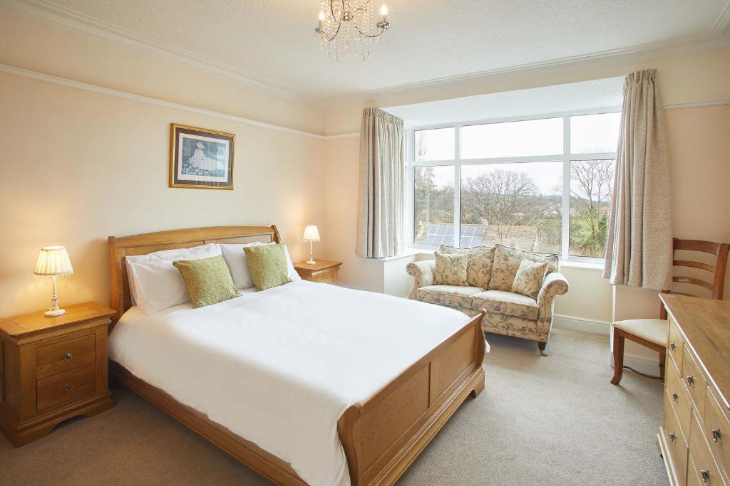 Host & Stay - Brook Villa Image 3