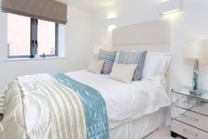 Merchants Place Apartment Image 2