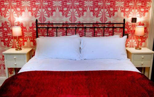 Boutique 25 Image 1