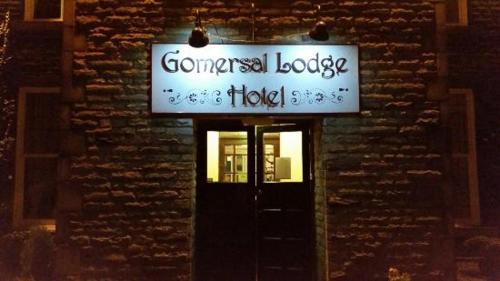 Gomersal Lodge Hotel Image 1