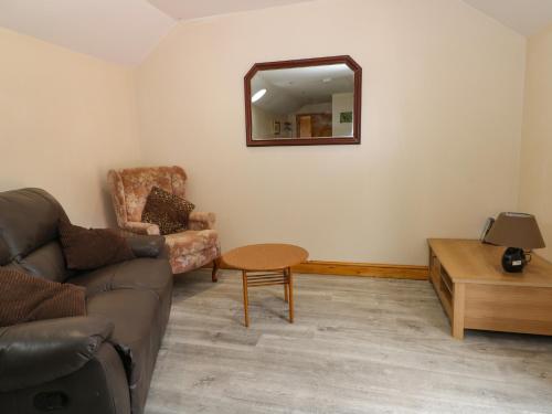 Honeybee Cottage Image 7