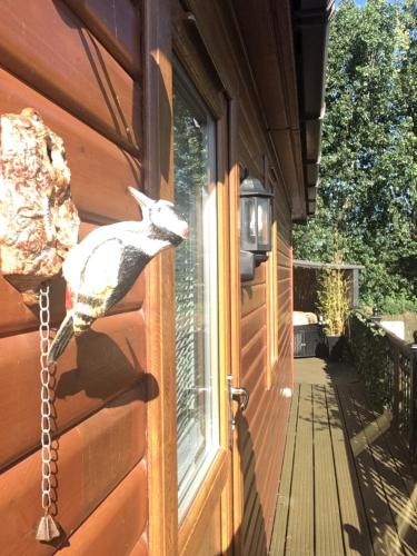 Woodpecker Lodge Image 3