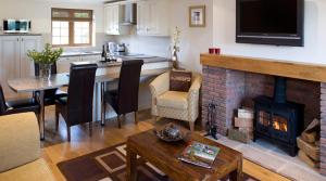 Red House Farm Cottages Image 4
