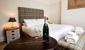 The Inn at Cheltenham Parade Image 3