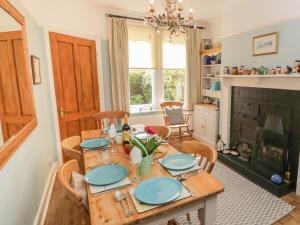 Arden House Image 3