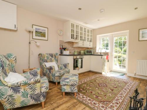 Fieldfare Lodge Image 2