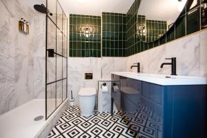 Maison Parfaite LS1 - Luxury City Centre Suites Image 1