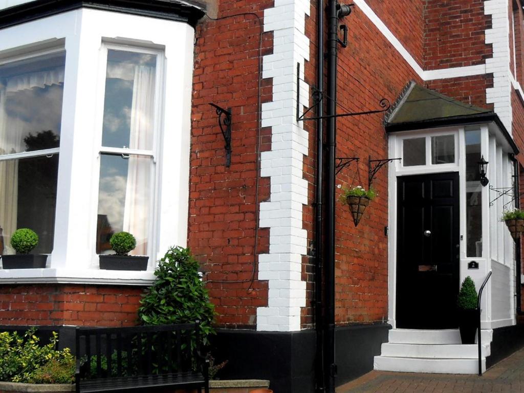 Powys Lodge Image 1