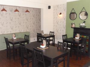Powys Lodge Image 2