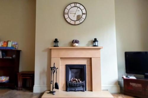 Bronte Railway Cottage at Haworth Image 2