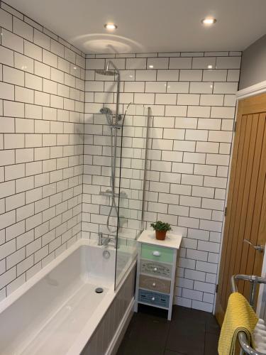 Withens Way Holiday Cottage, 2 Bedrooms, Haworth Image 3