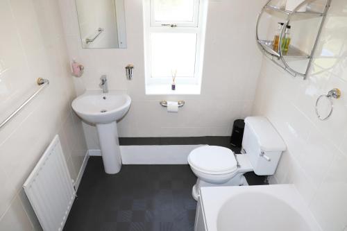 Elmfield House Image 2