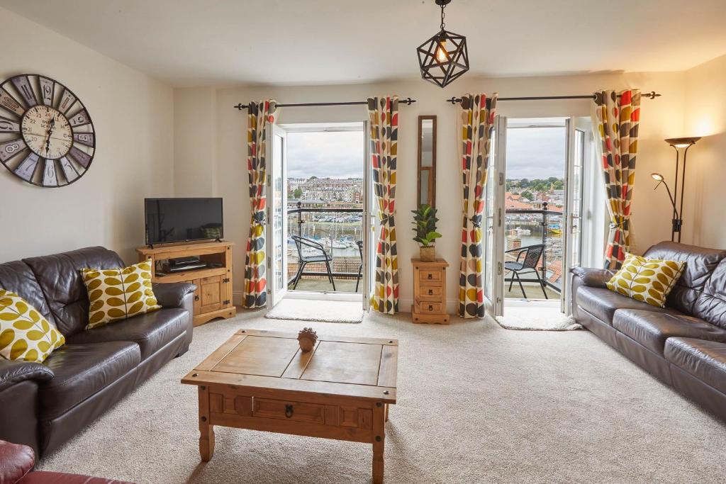 Host & Stay - Harbour View House Image 3