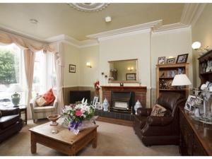 The Broadfield Image 3