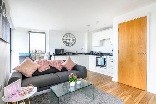 Host & Stay - Yorksha Luxury Apartments Image 3