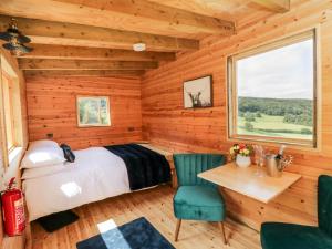 Shepherd's Hut Image 3