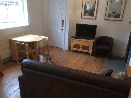 City Centre - The Old Committee Room Image 3