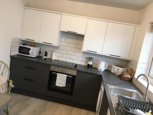 Apartment 61 Image 2