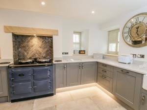 The Coach House Image 2