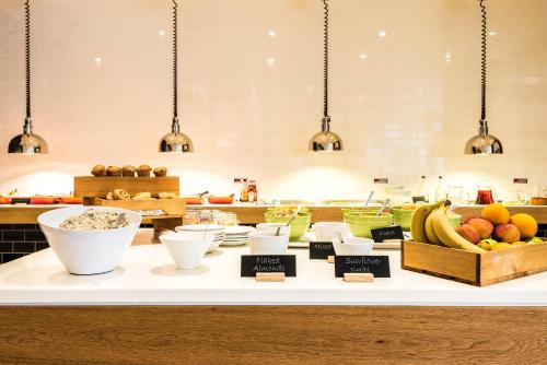 Holiday Inn Rotherham Sheffield by IHG Image 2