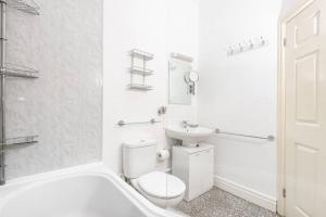 Sycamore Cottage York, dog friendly, close to the river Image 3
