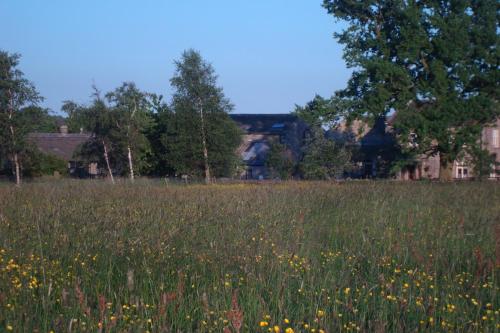 The Threshing Barn Image 2