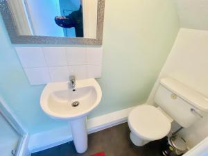 Oceana Holiday Apartments Image 1