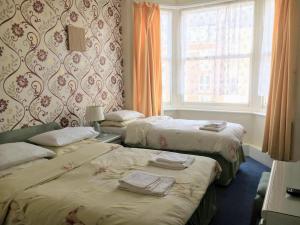Arran in Scarborough - Room Only Image 1