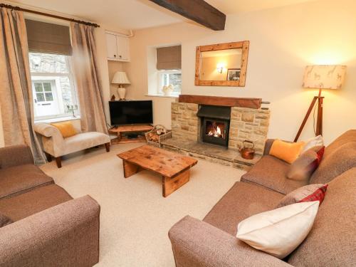End Cottage Image 3
