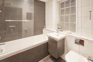 Host & Stay - Cobble Cottage Image 2