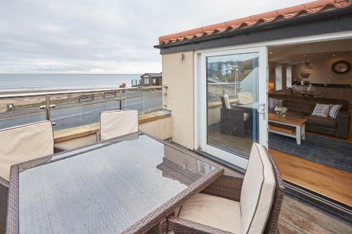 Host & Stay - Turnstone Cottage Image 1