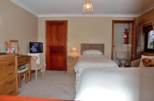 Nutstile Farm Bed and Breakfast Image 1