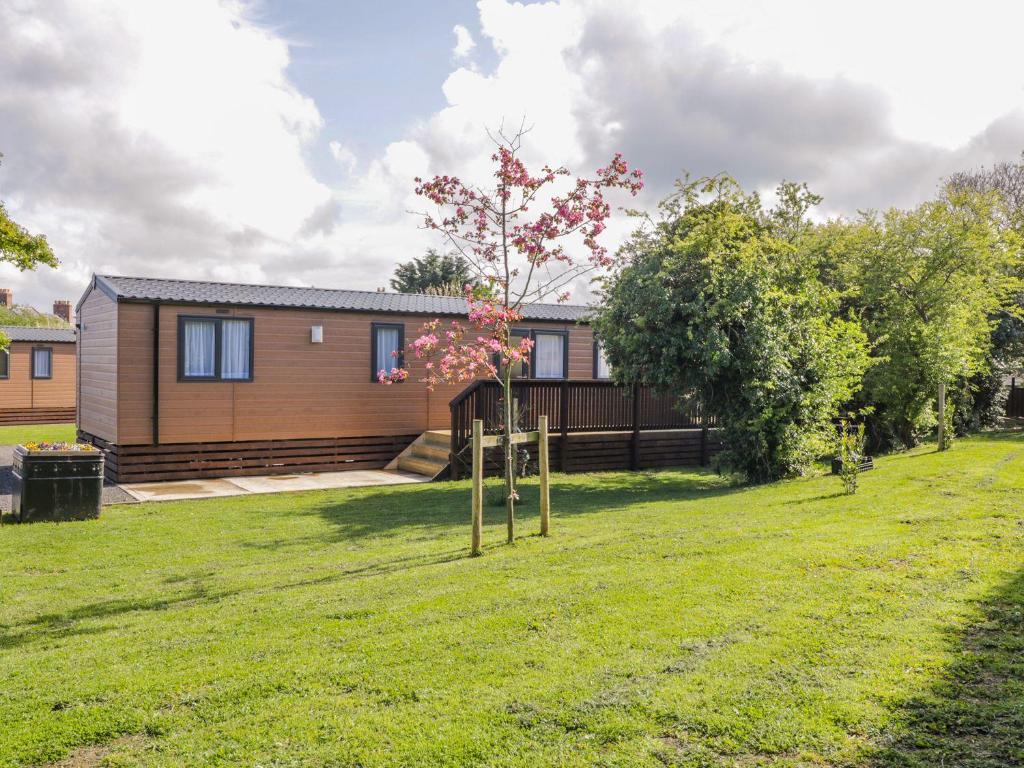 Willow Lodge Image 1