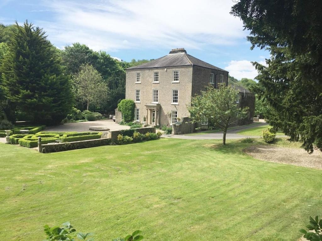 Georgian Villa in Richmond on the River Swale Image 1