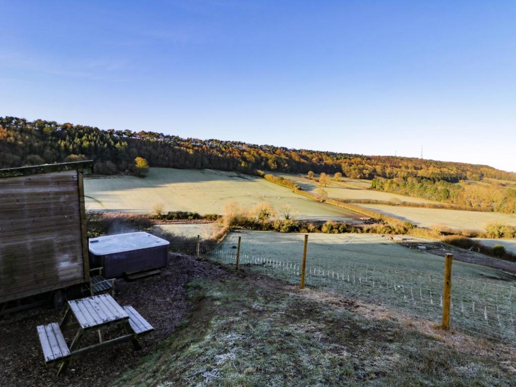 Shepherd's Hut Image 1