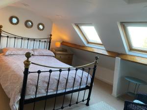 Demeter Cottage Image 2