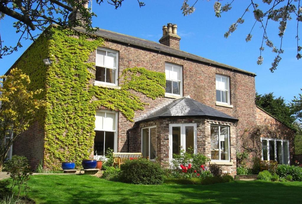 Marton Grange Country House Image 3