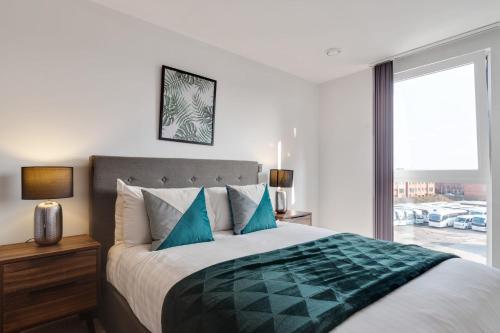 Beautiful 2 bedroom apartment in a converted mill Image 5