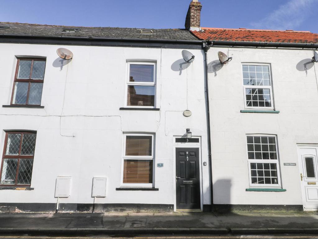 Harrys Cottage Image 1