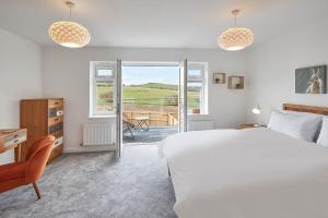 Host & Stay - Highfield House Image 1