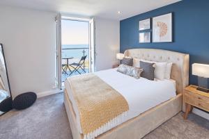 Host & Stay - Sand & Surf Image 8