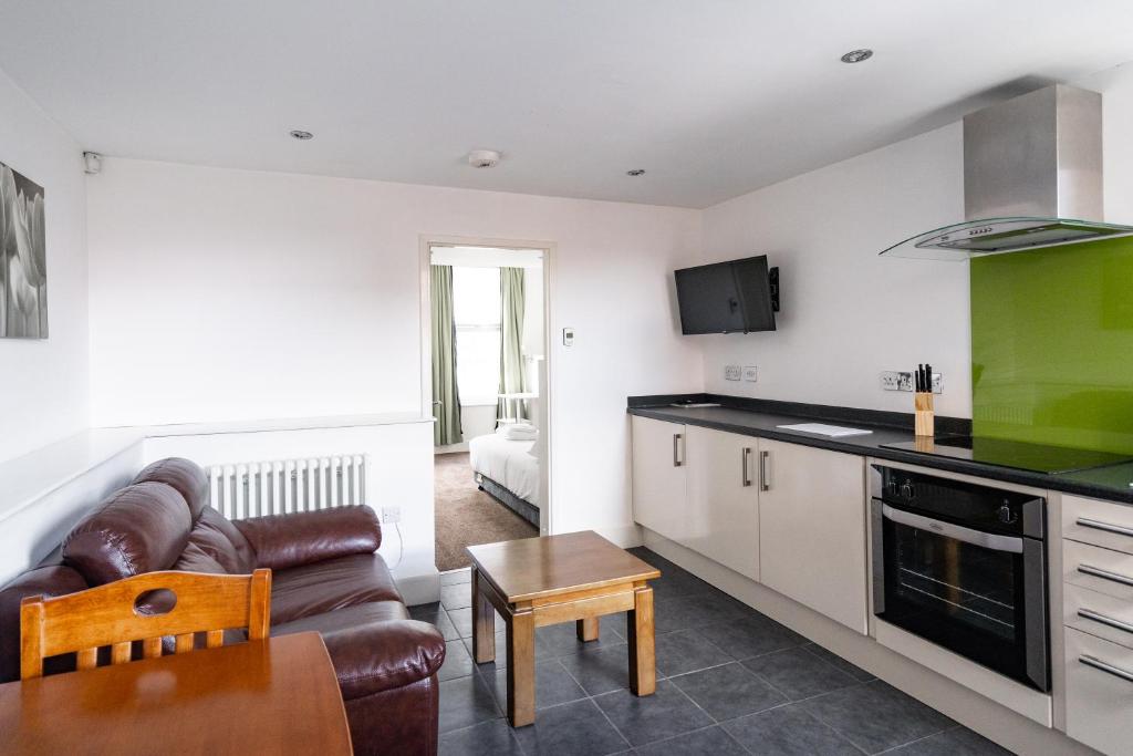 H.V Apartments Image 3