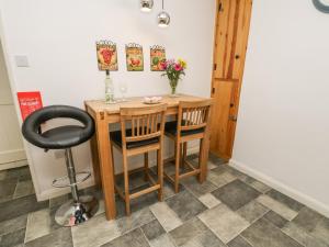 Cloverleaf Cottage Image 1