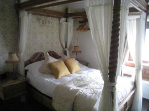 Rosebud Cottage Guest House Image 1