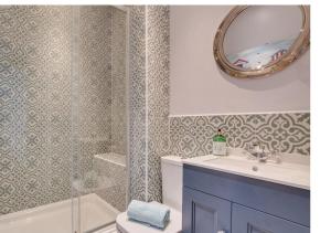 Silverwood Apartment, Whitby Image 1