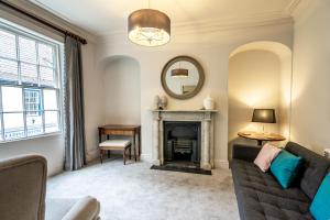 Number One High Petergate Image 1