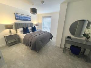 Icona Luxury Apartment - Minster Views & Allocated parking Image 3