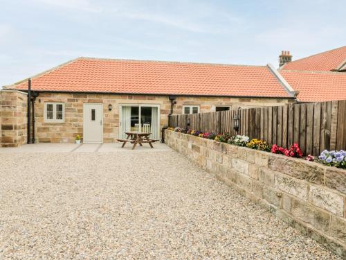 Cartwheel Cottage Image 2