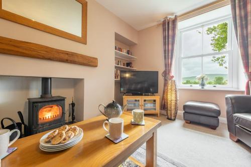 West Shaw Cote Cottage Image 2